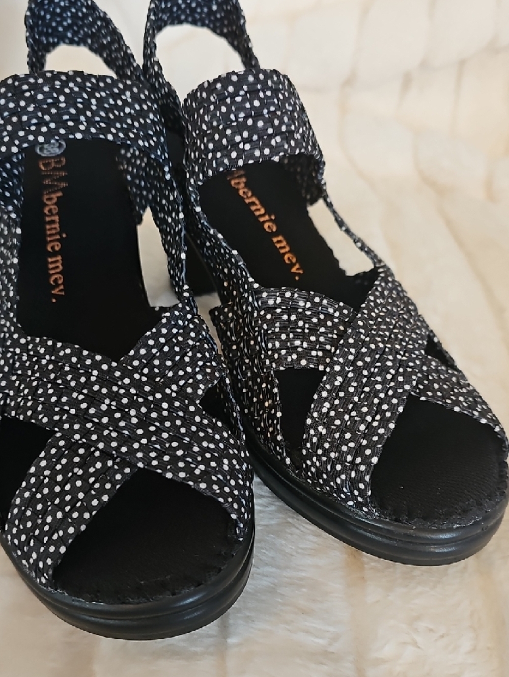 bernie mev. Black and White Dot Slingback Block Heels - Picture 4 of 10